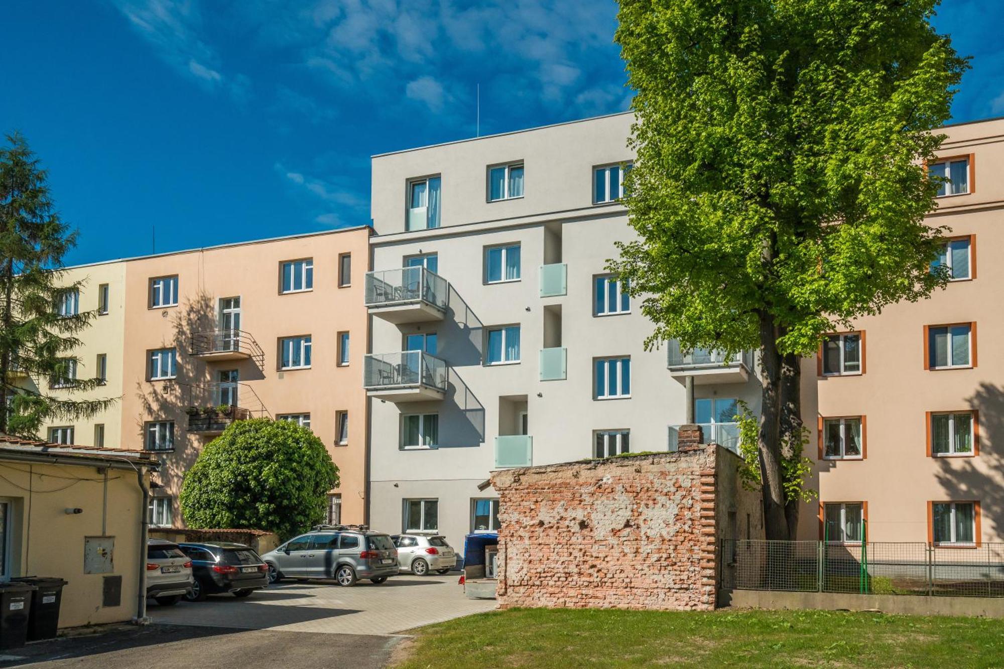 דירות Hradec Králové Perla Hradce 101 מראה חיצוני תמונה